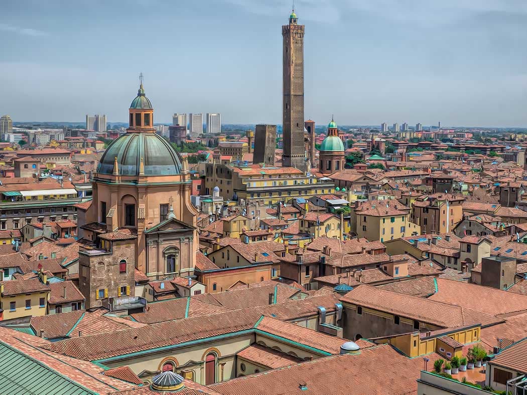Italy-Bologna-View-from-rear-terrace-of-Basilica-di-San-Petronio-lg